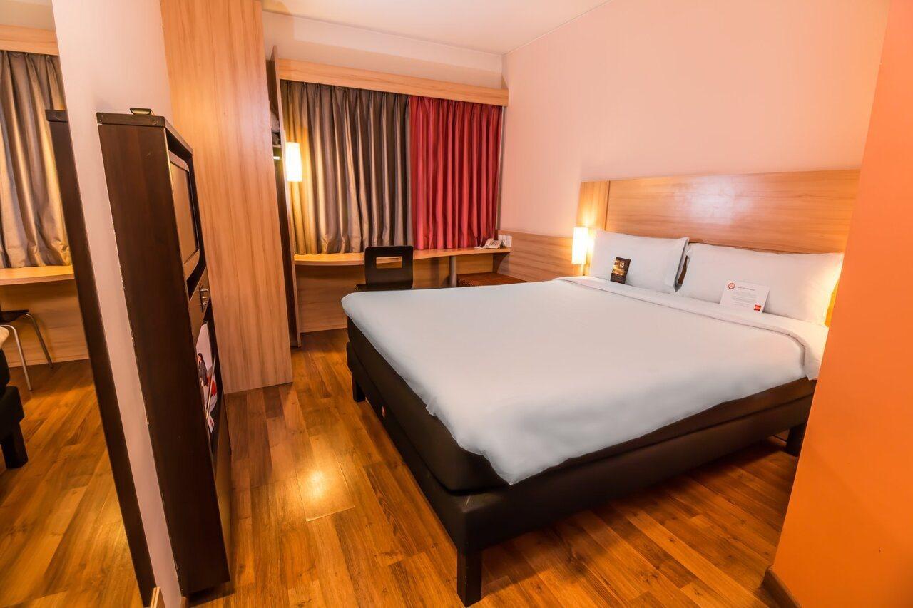 Ibis Santiago Estacion Central Dış mekan fotoğraf