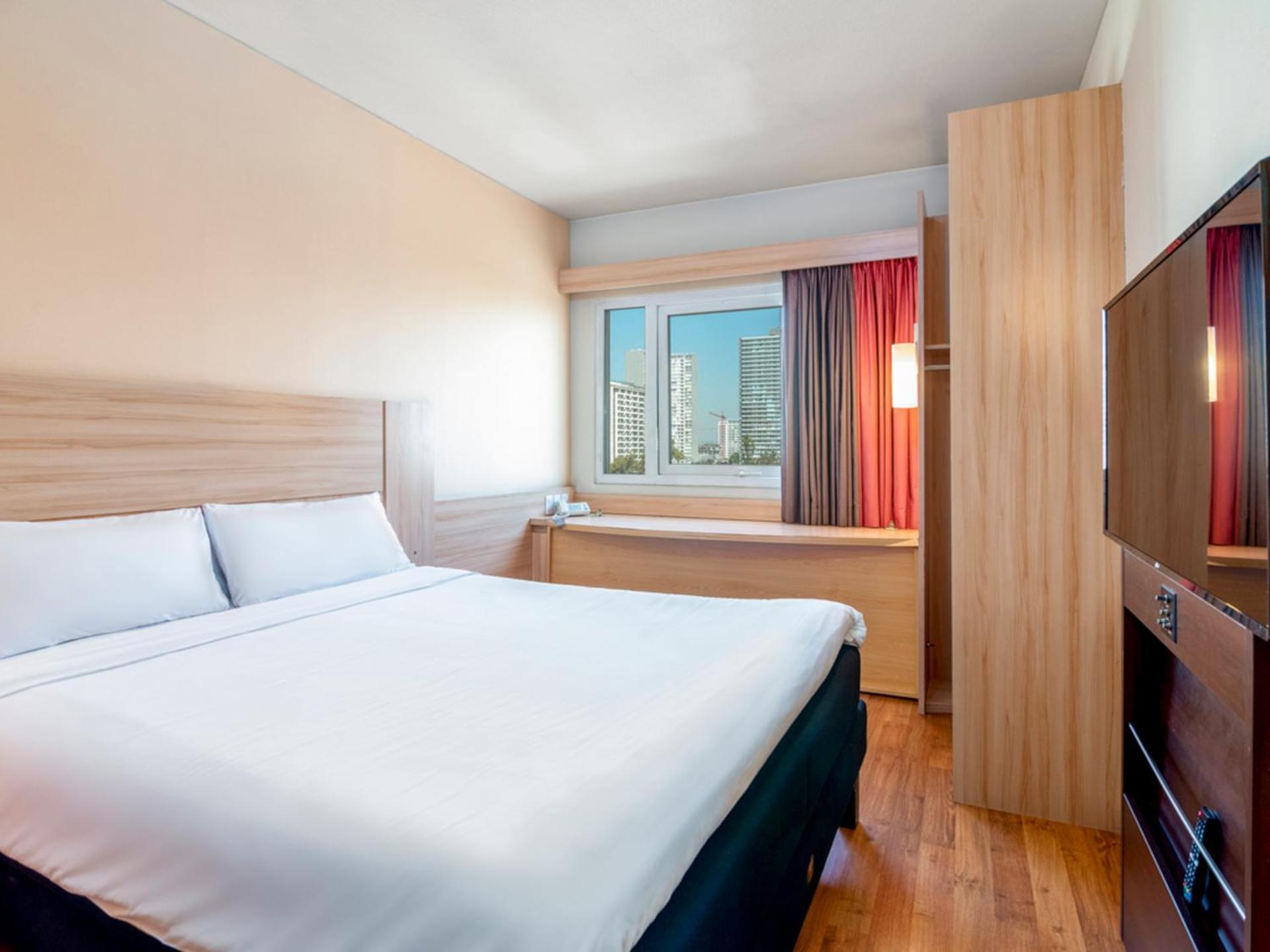 Ibis Santiago Estacion Central Dış mekan fotoğraf
