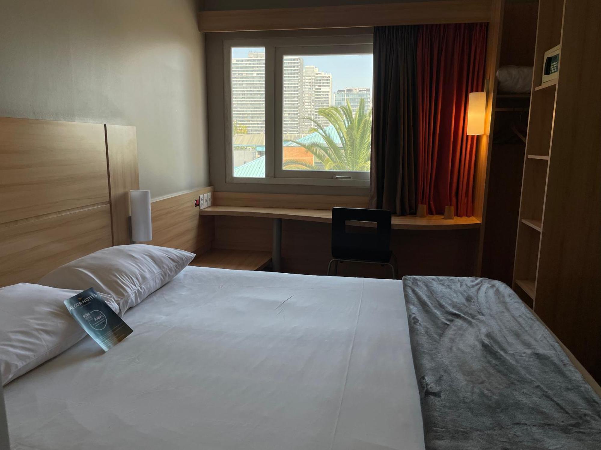 Ibis Santiago Estacion Central Dış mekan fotoğraf