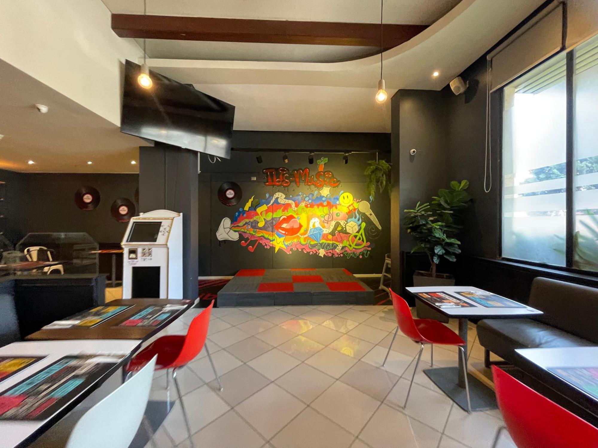 Ibis Santiago Estacion Central Dış mekan fotoğraf
