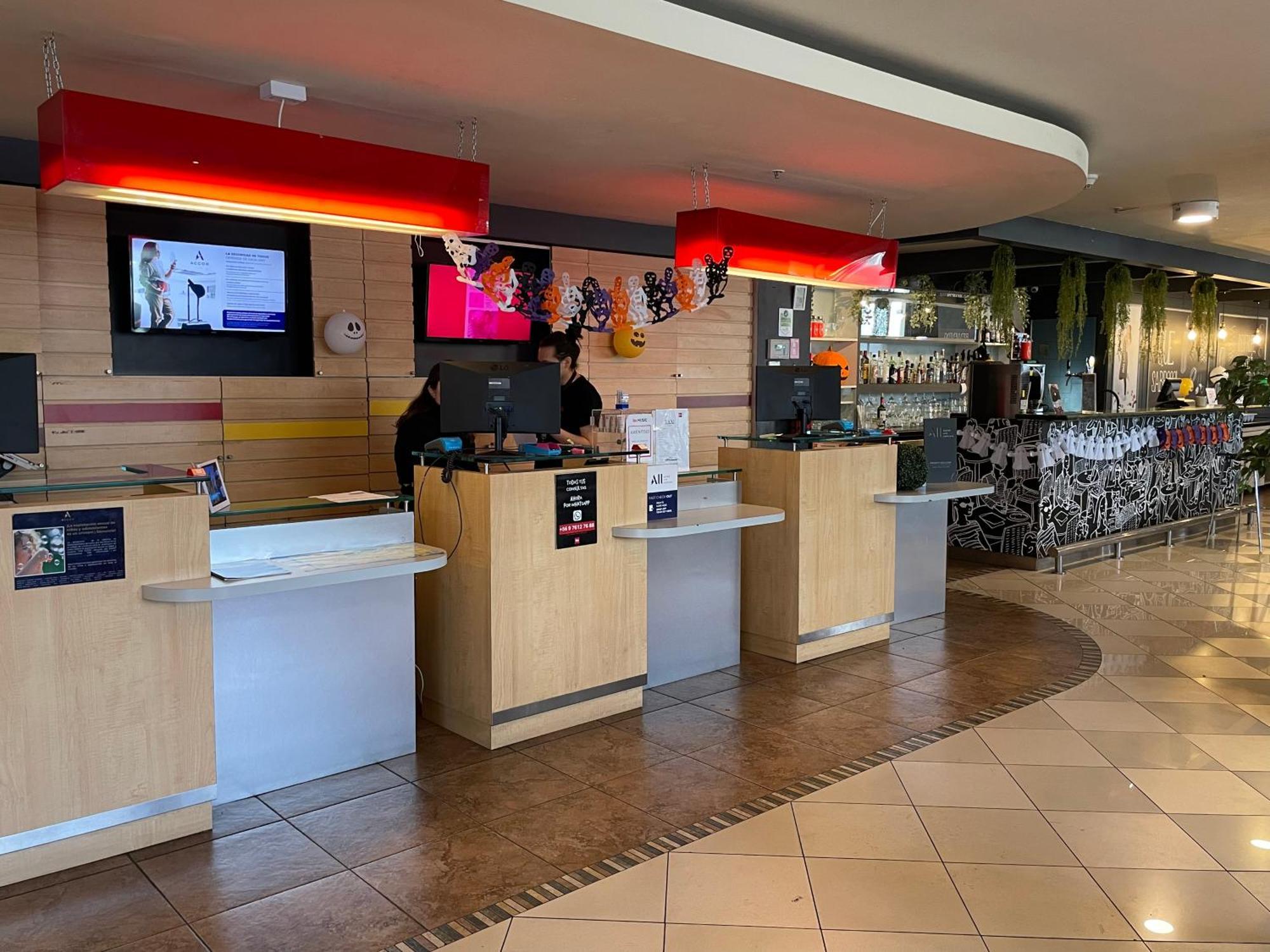 Ibis Santiago Estacion Central Dış mekan fotoğraf