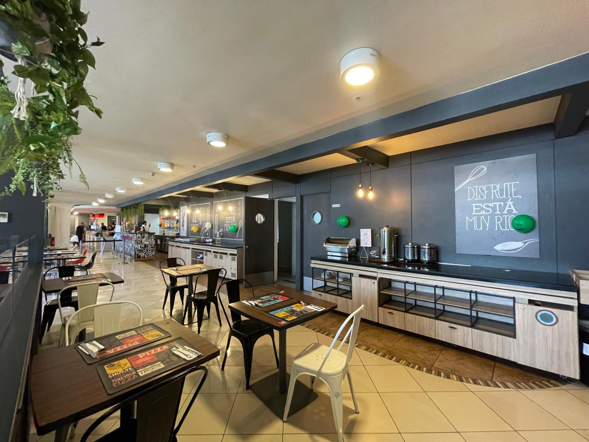 Ibis Santiago Estacion Central Dış mekan fotoğraf